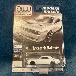 Auto World release 5 version B.  2018 Dodge Challenger Hellcat